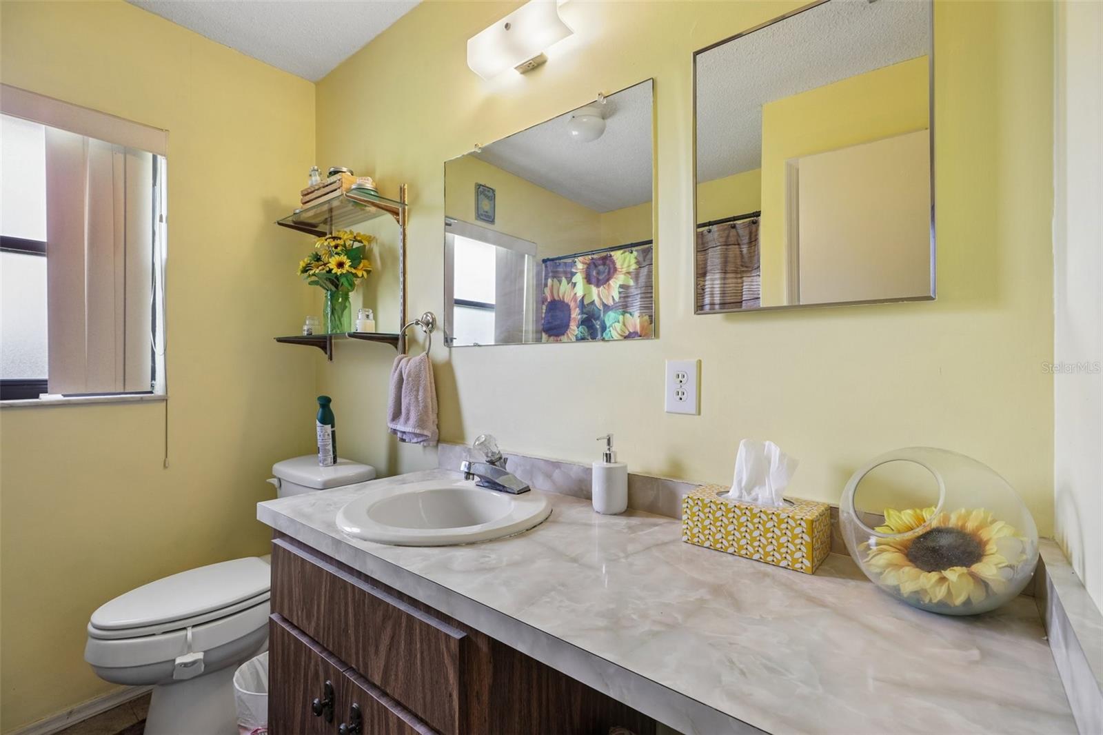 1109 W C 48 Property Photo 26