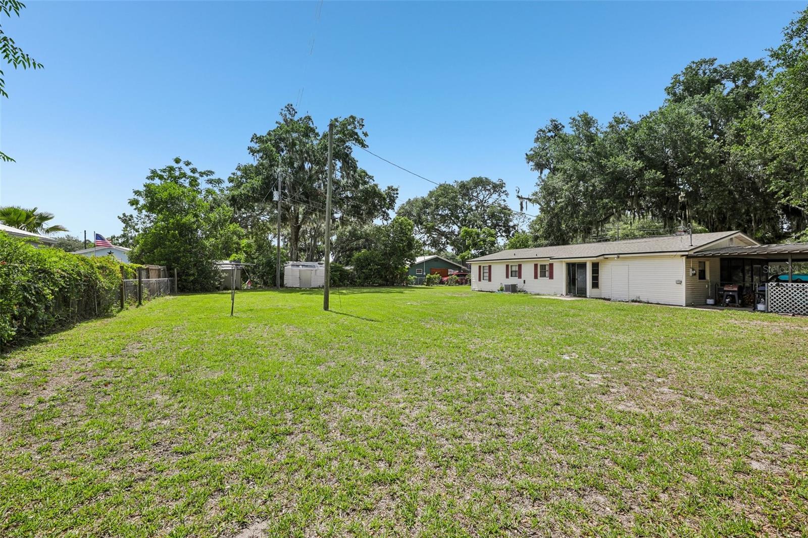 1109 W C 48 Property Photo 33