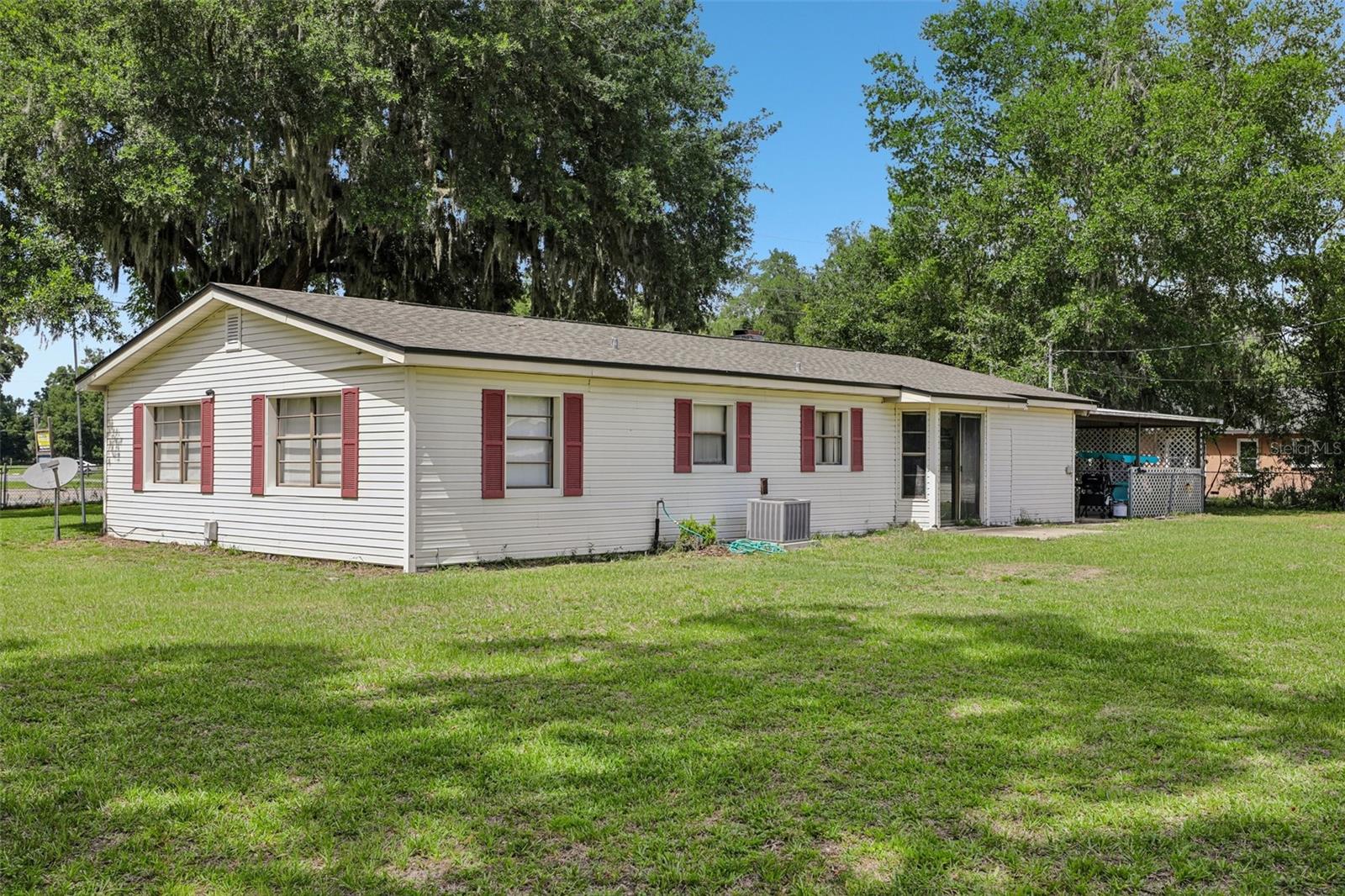 1109 W C 48 Property Photo 40