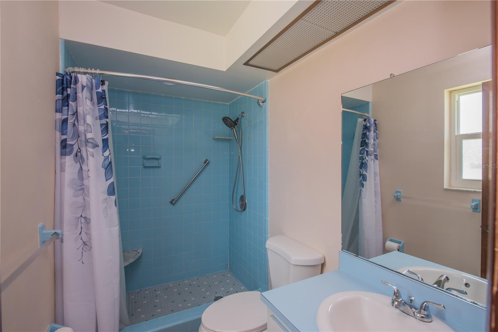 34 Oakmont Cir Property Photo 22
