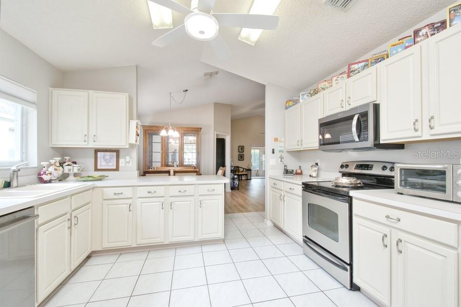 3605 Westerham Dr Property Photo 13