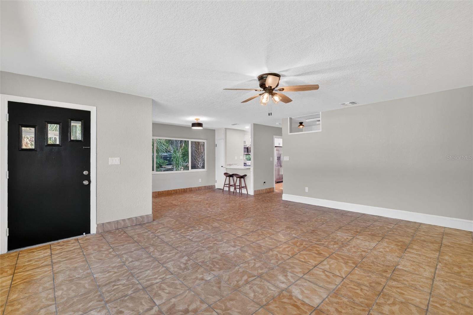 1012 N Baker St Property Photo 80
