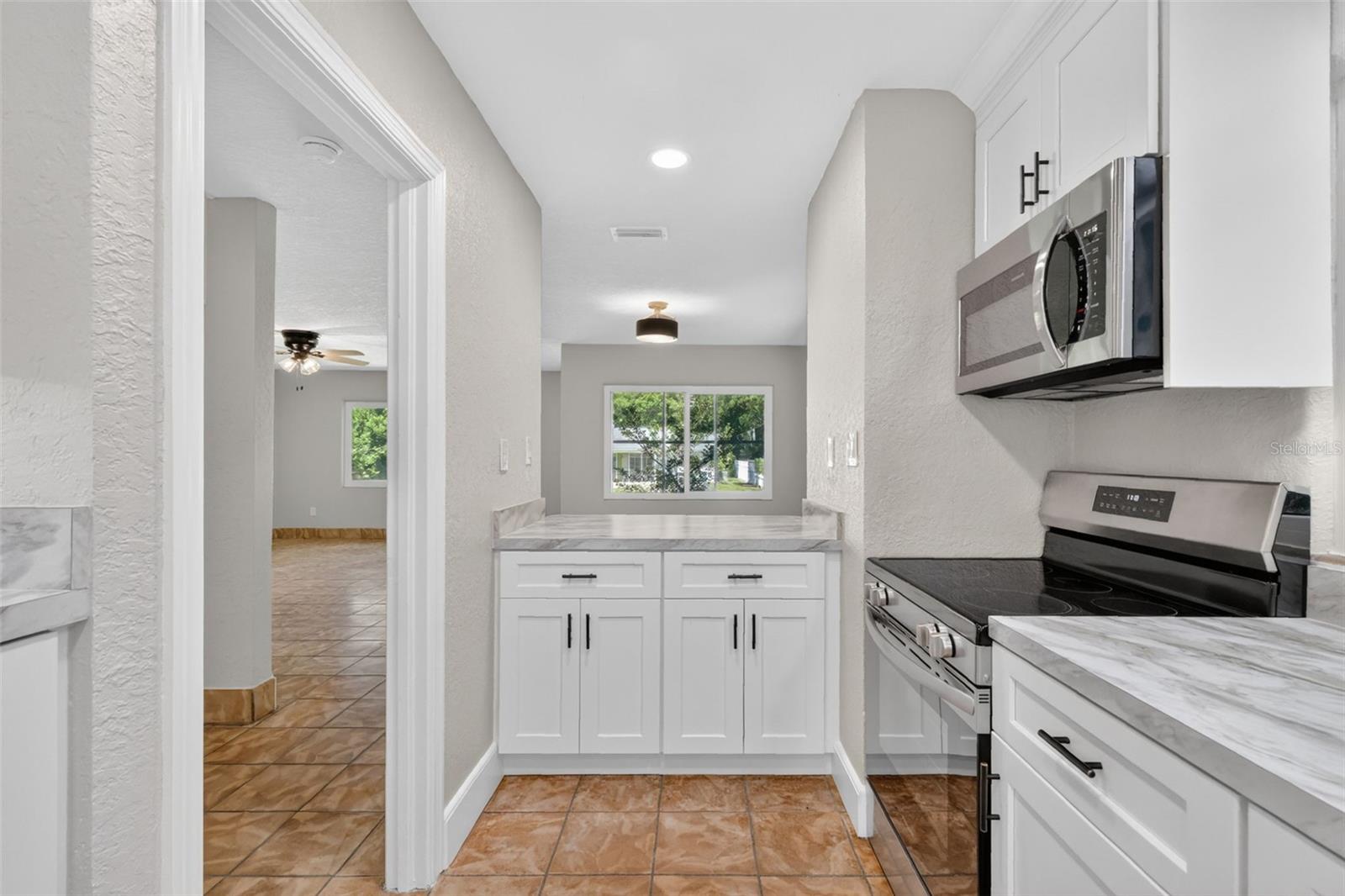 1012 N Baker St Property Photo 87