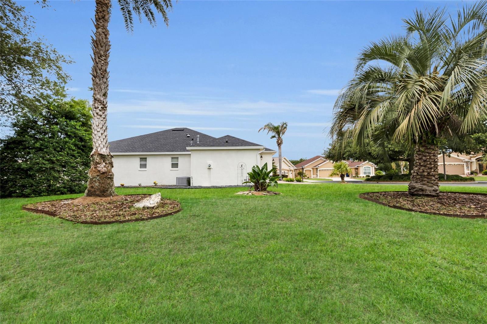 1718 Means Ln Property Photo 7