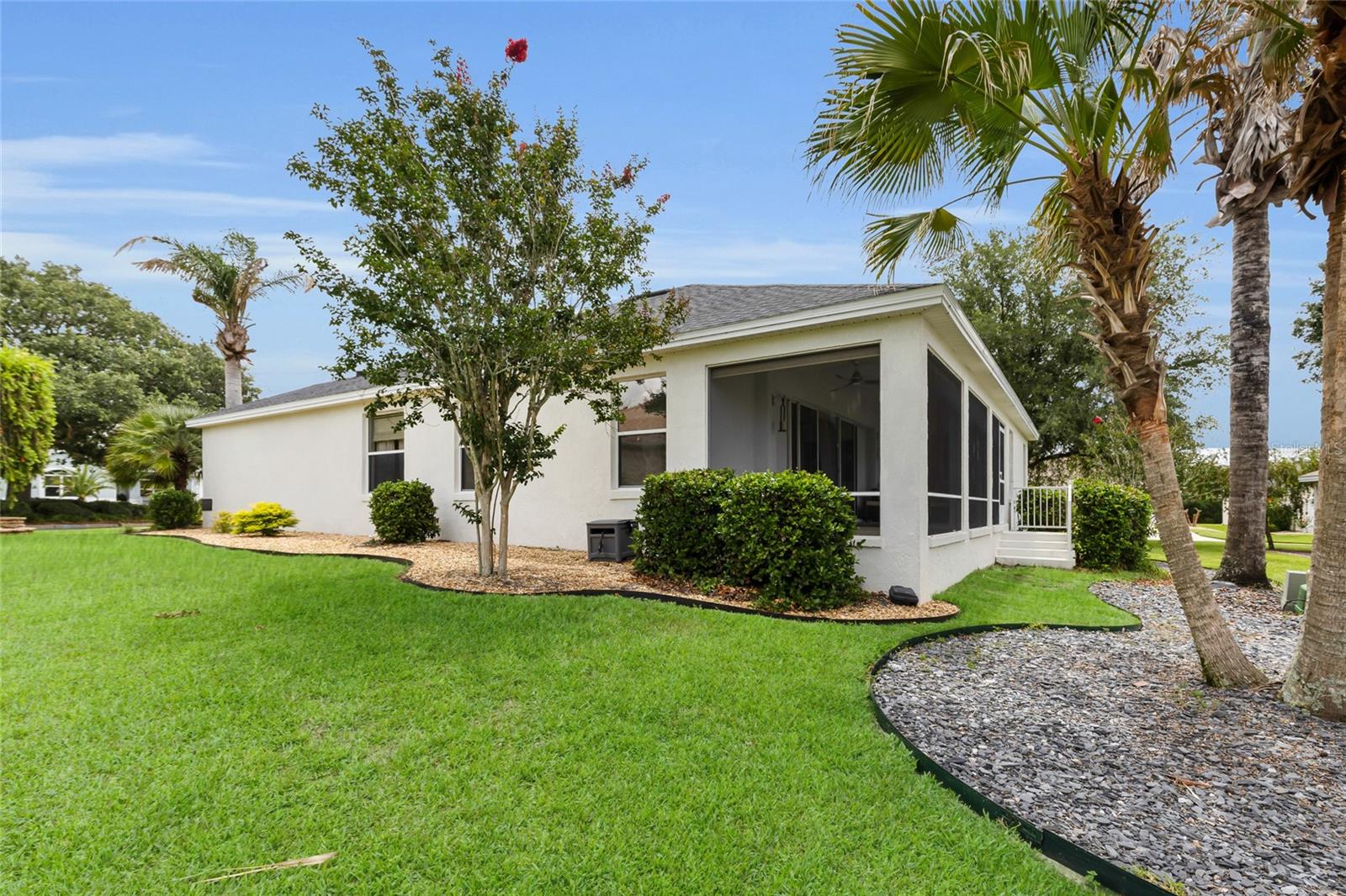 1718 Means Ln Property Photo 11