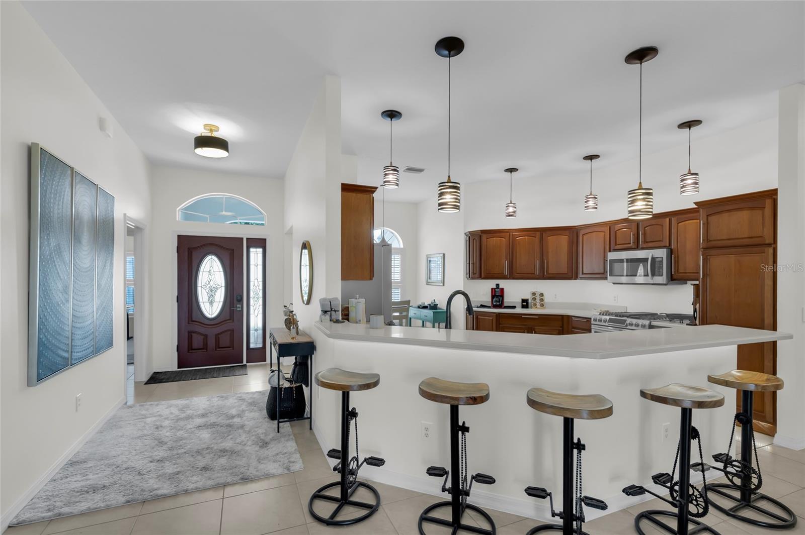 1718 Means Ln Property Photo 19