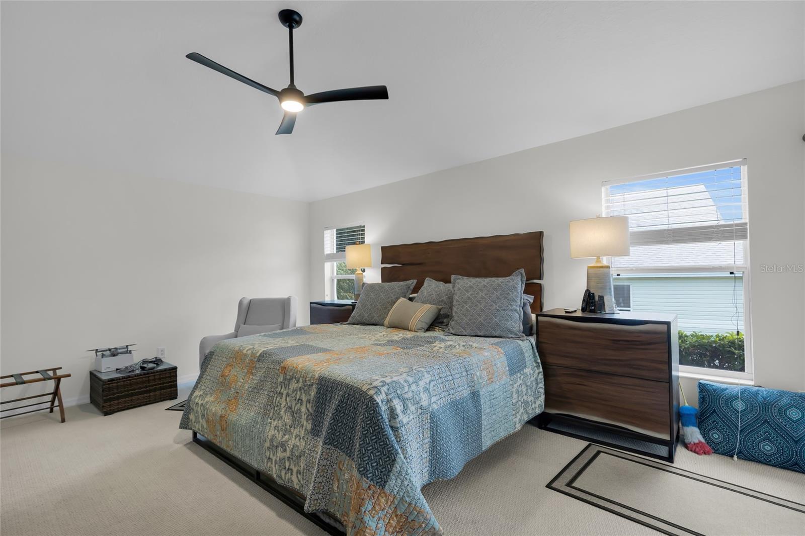 1718 Means Ln Property Photo 28