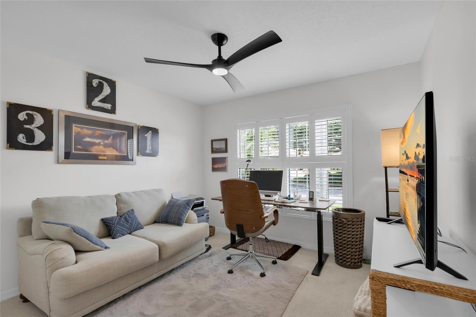1718 Means Ln Property Photo 33