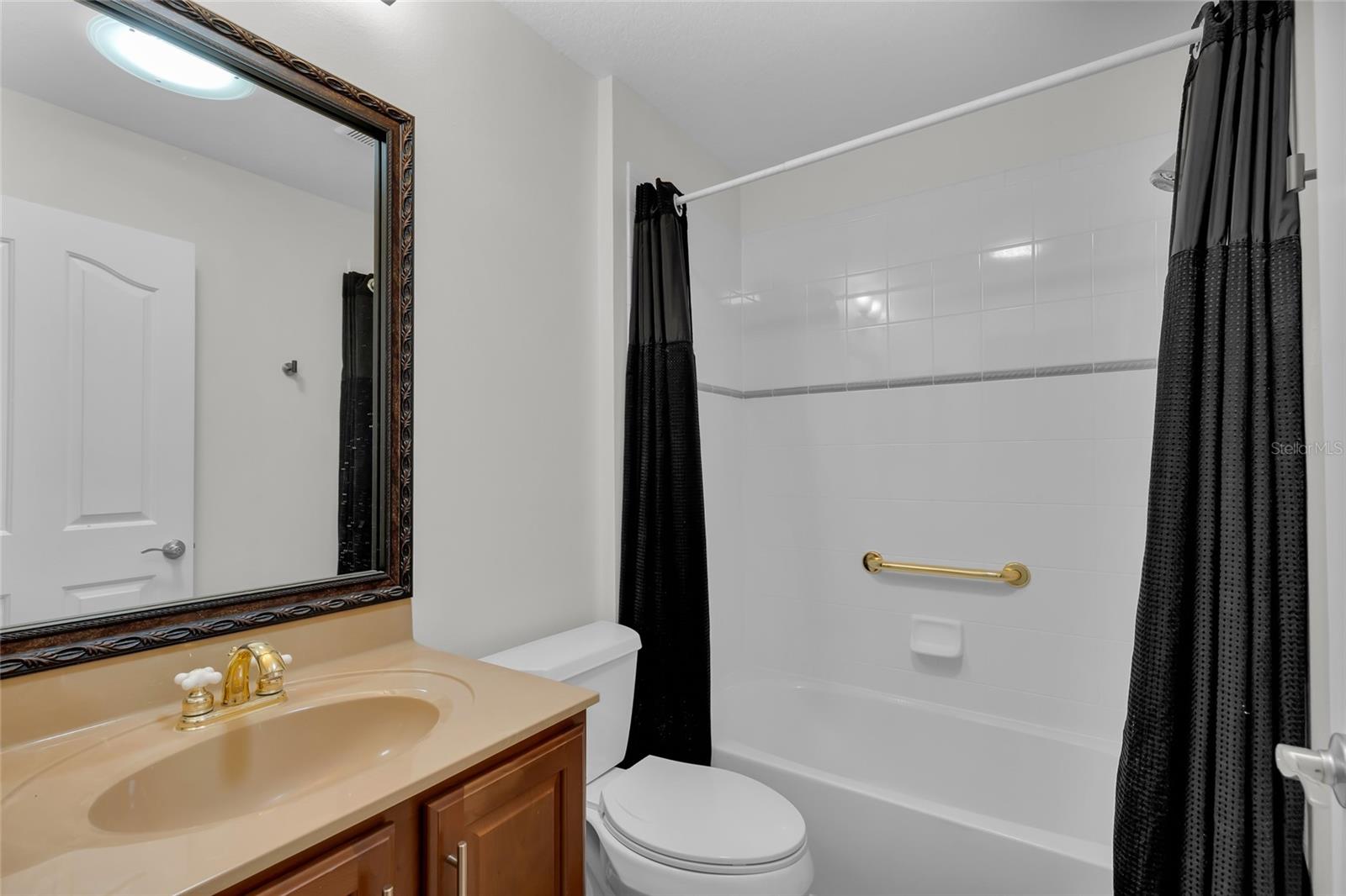 1718 Means Ln Property Photo 34