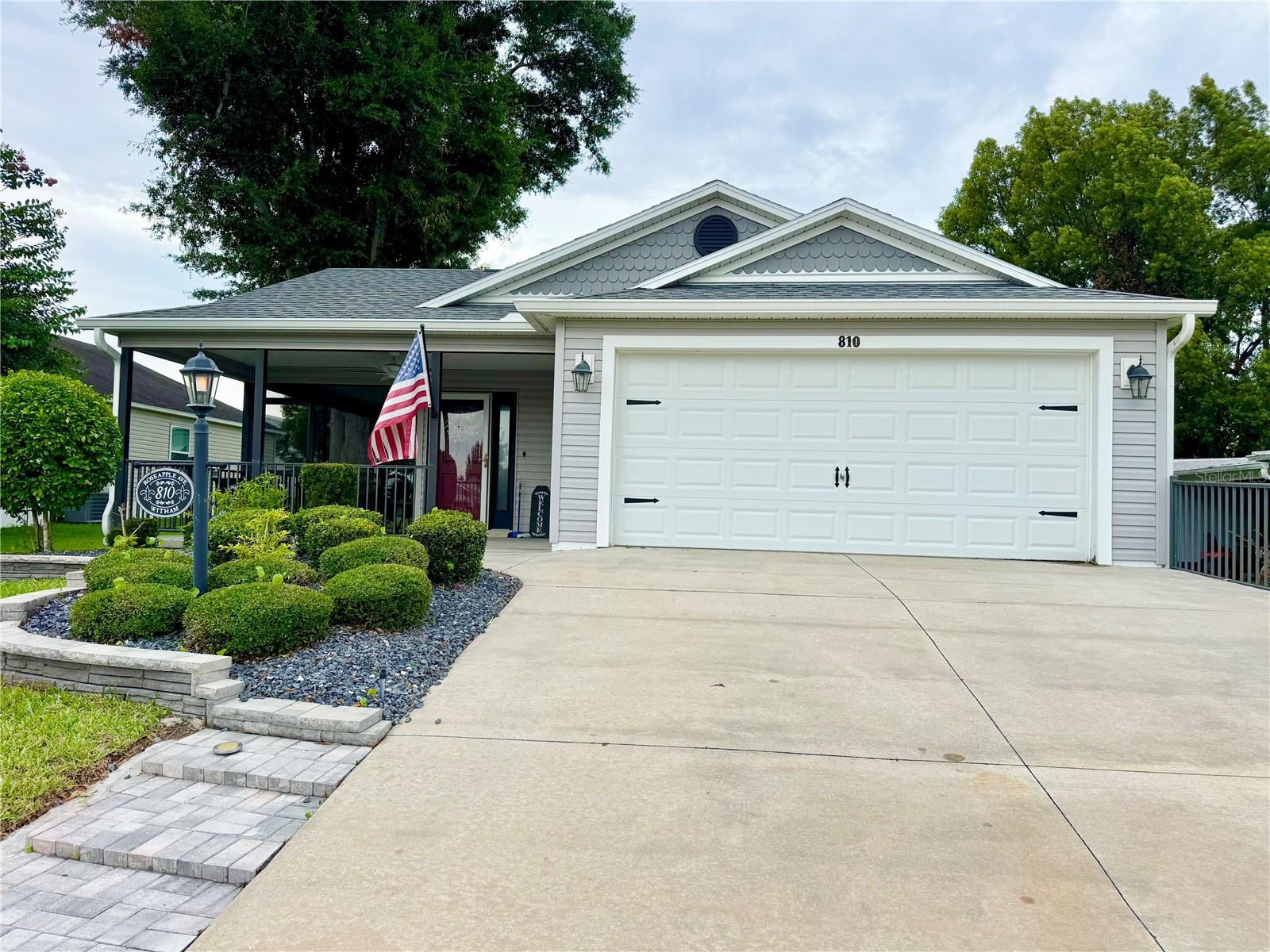 810 Roseapple Ave Property Photo 1
