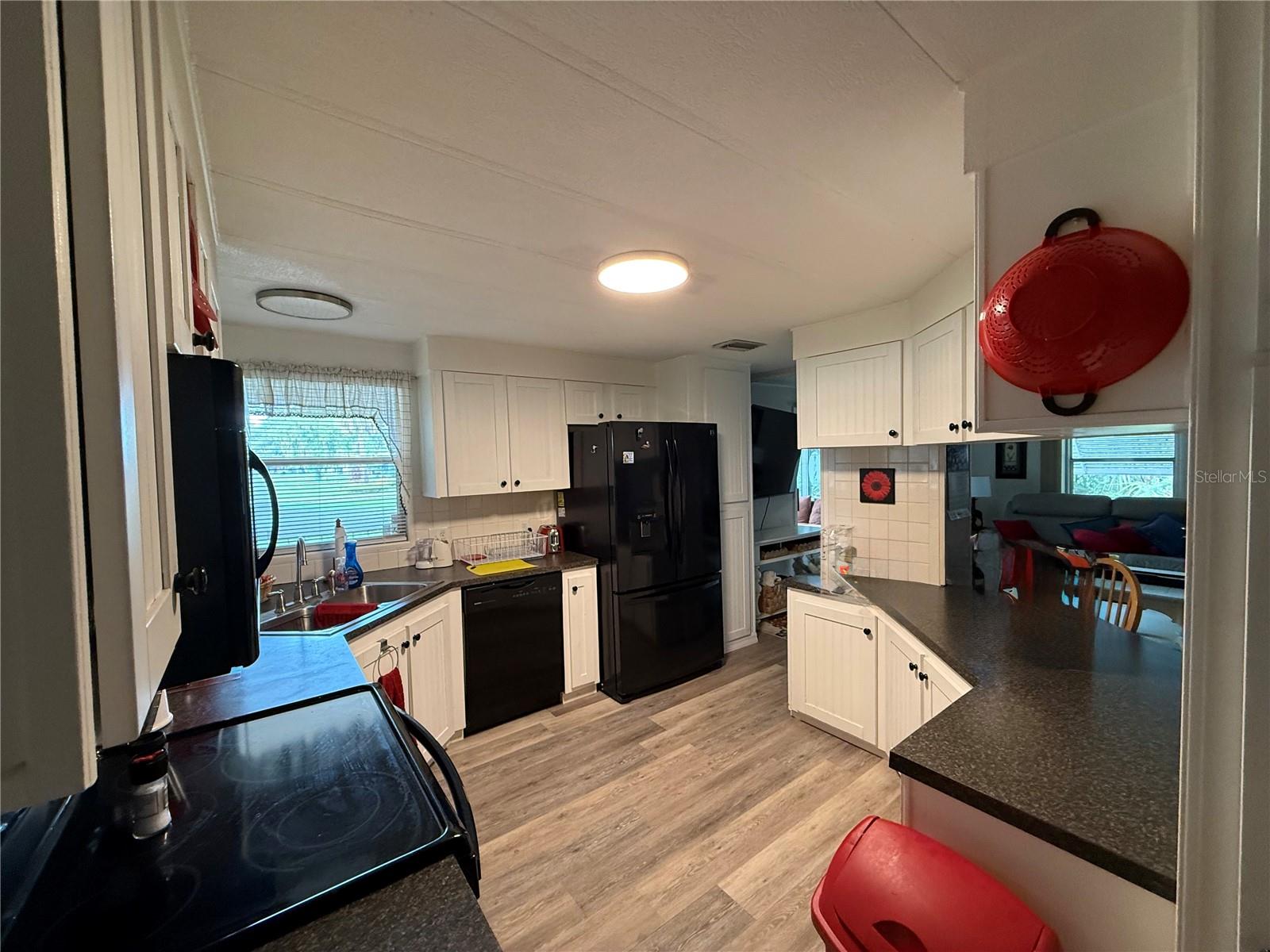 24 N Bobwhite Rd Property Photo 4