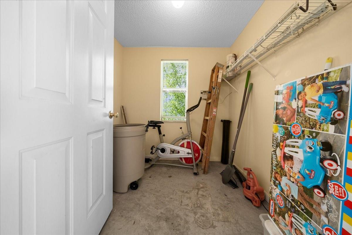 1133 Del Toro Dr Property Photo 30