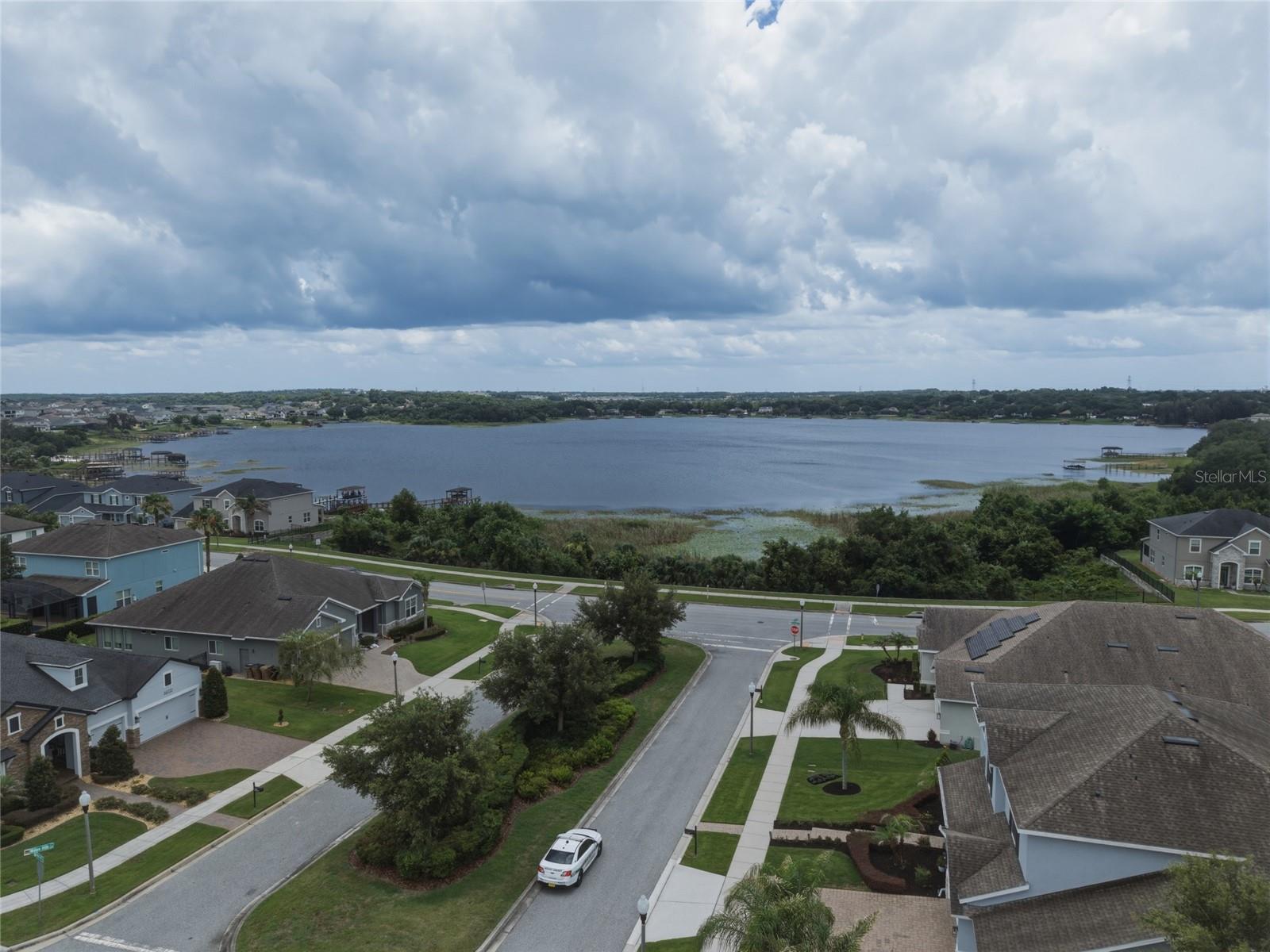 16742 Abbey Hill Ct Property Photo 36