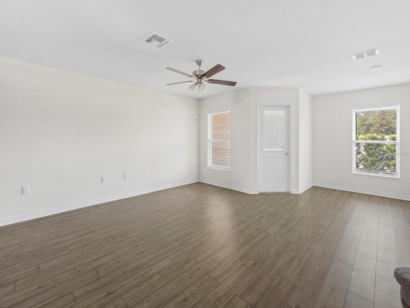 1730 Wynford Cir Property Photo 14