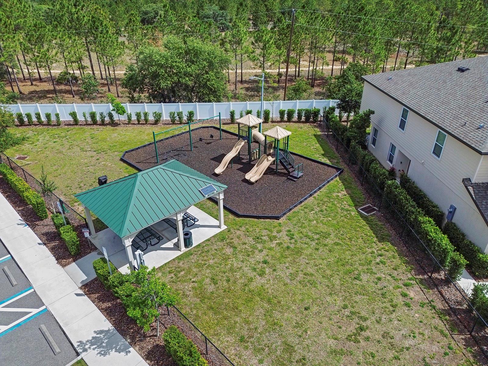 1730 Wynford Cir Property Photo 33