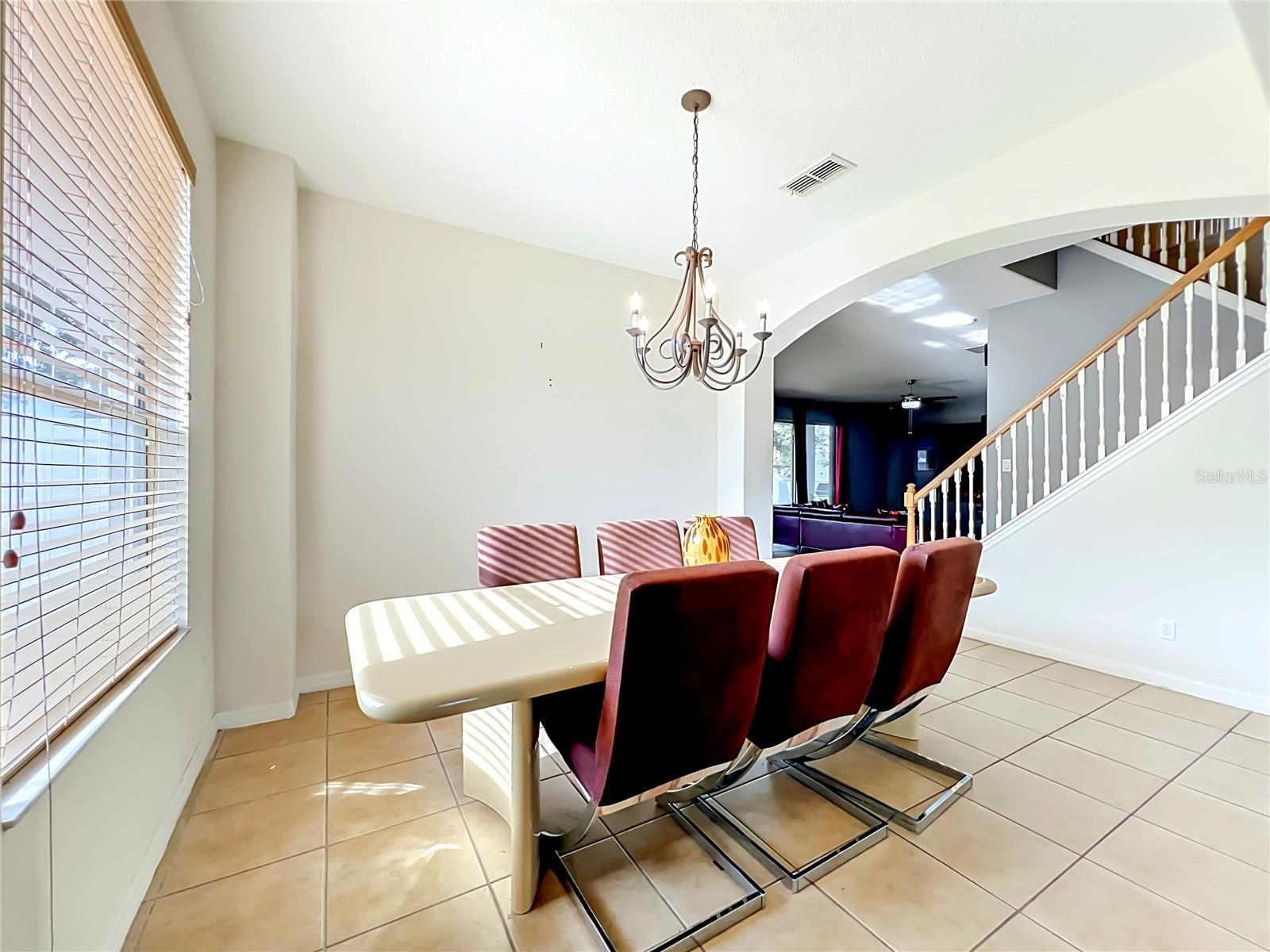 12912 Cloverdale Ln Property Photo 14