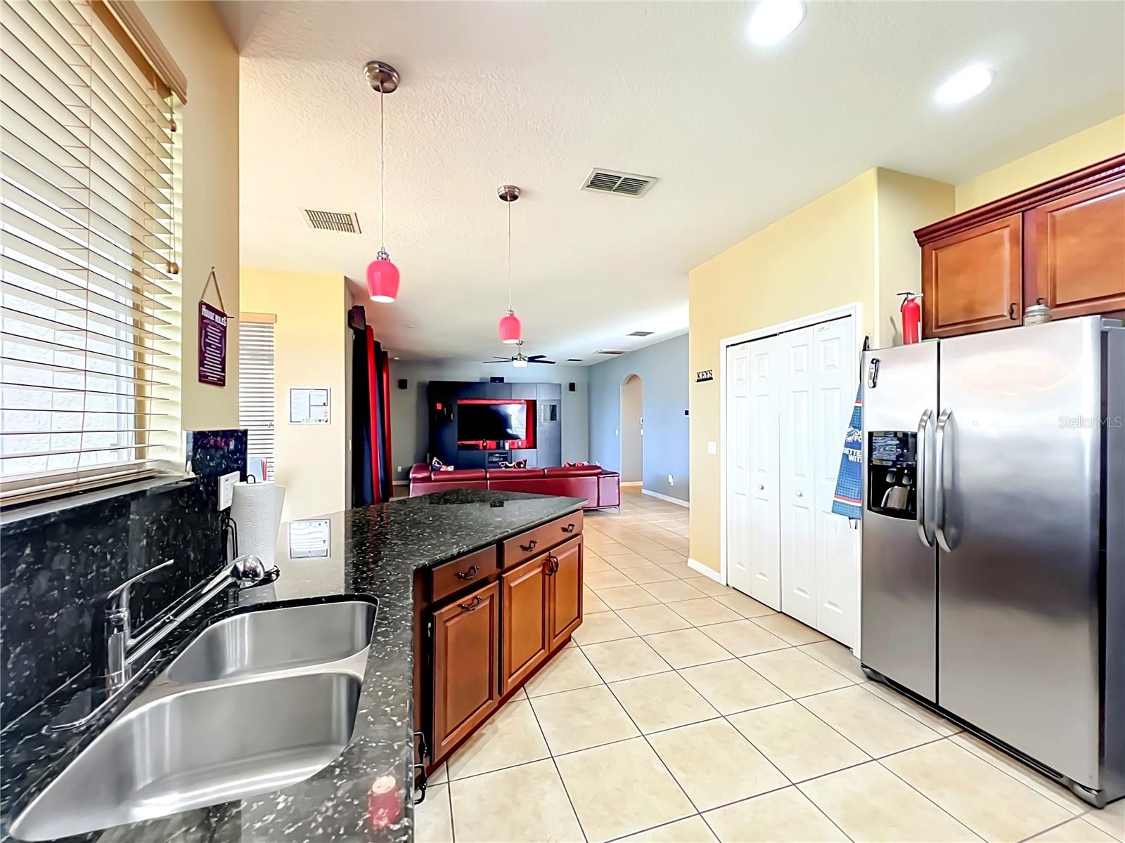 12912 Cloverdale Ln Property Photo 21