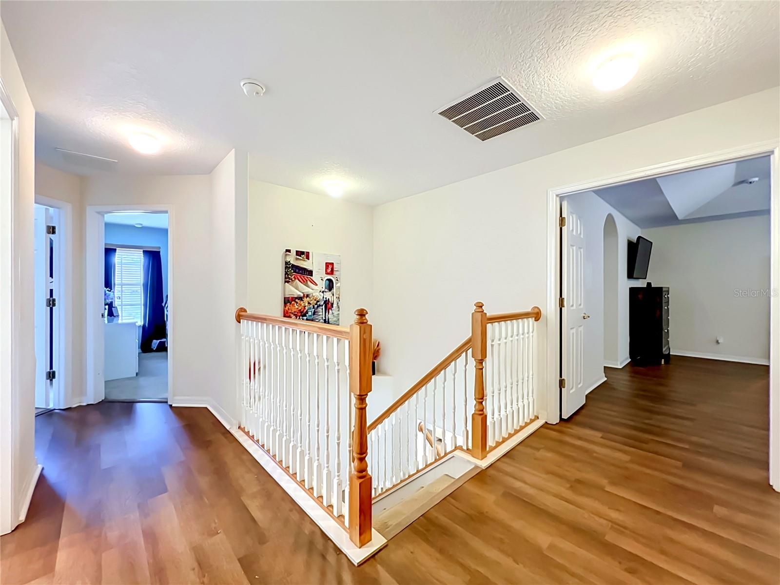 12912 Cloverdale Ln Property Photo 31