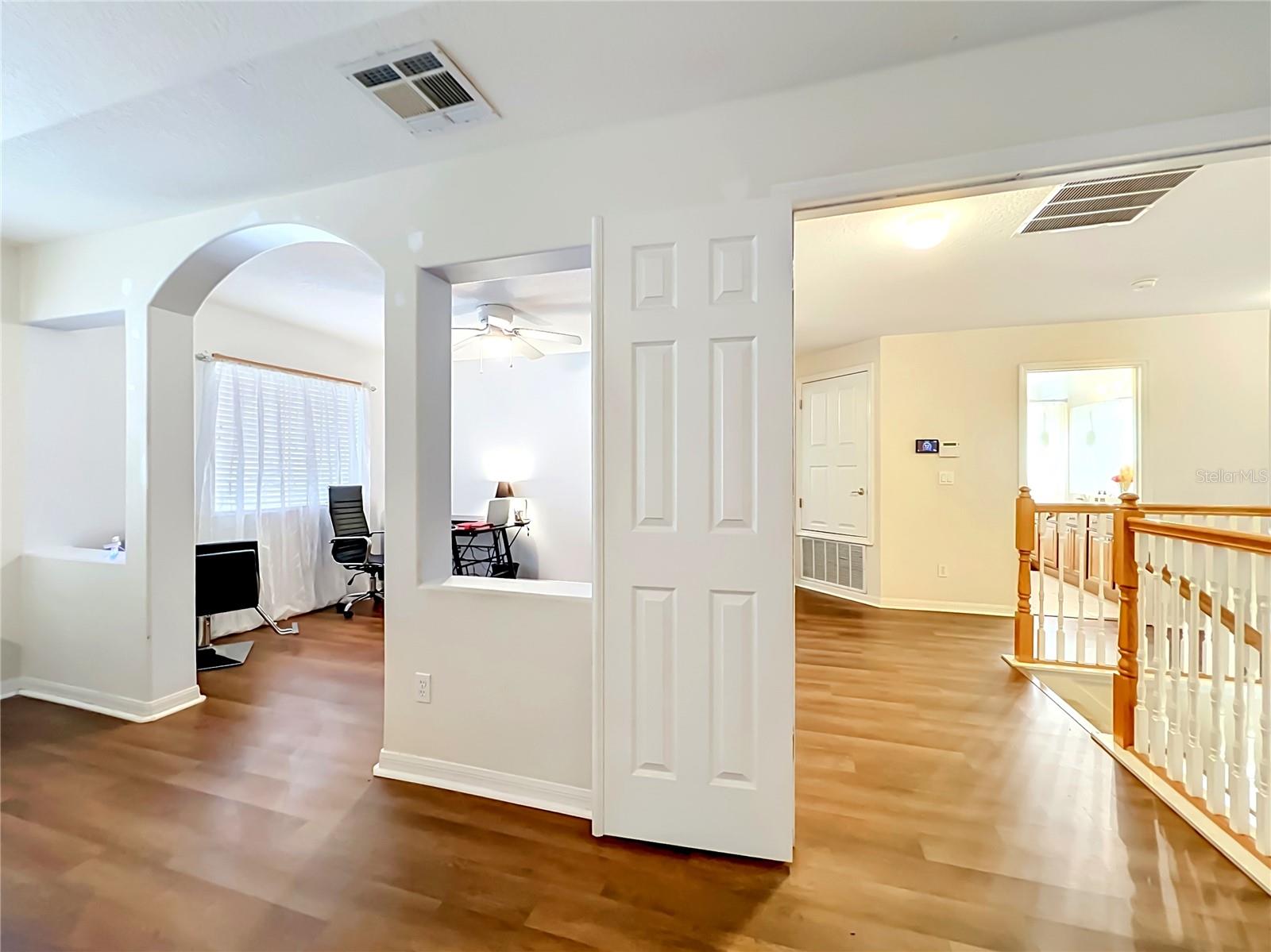 12912 Cloverdale Ln Property Photo 37