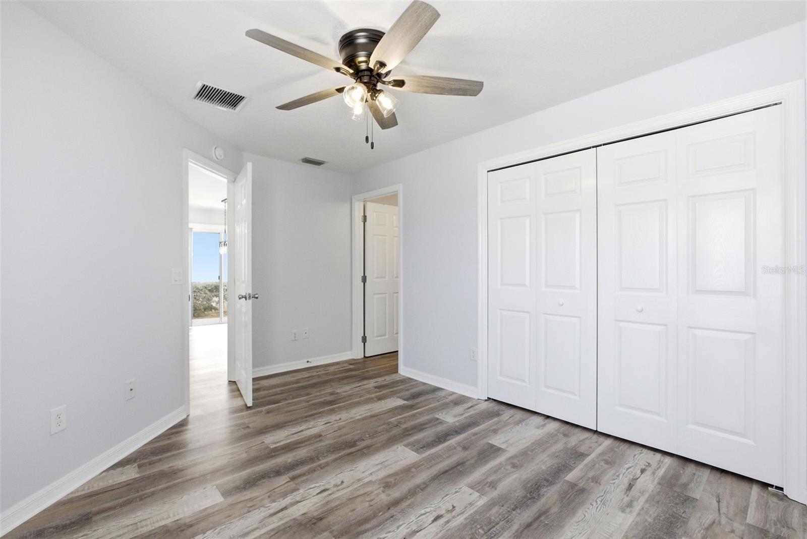 1083 Jackson St Property Photo 20