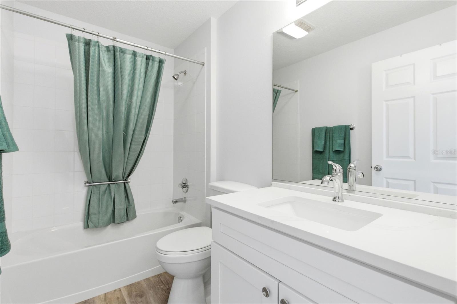 1083 Jackson St Property Photo 21