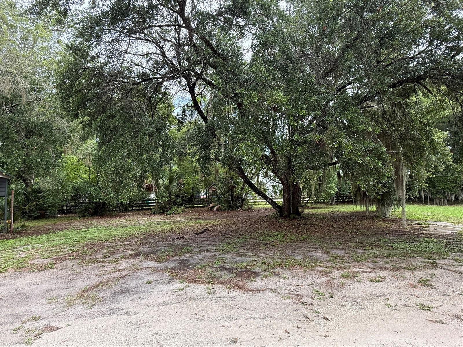 110 N Volusia Ave Property Photo 32