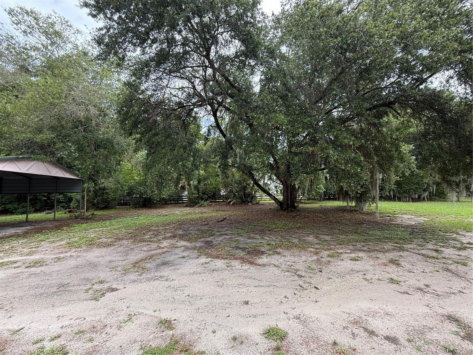 110 N Volusia Ave Property Photo 33