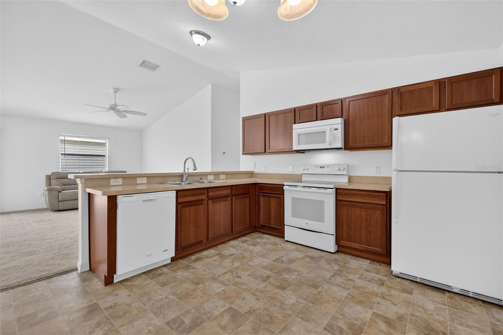 3419 Carrabelle Ct Property Photo 8