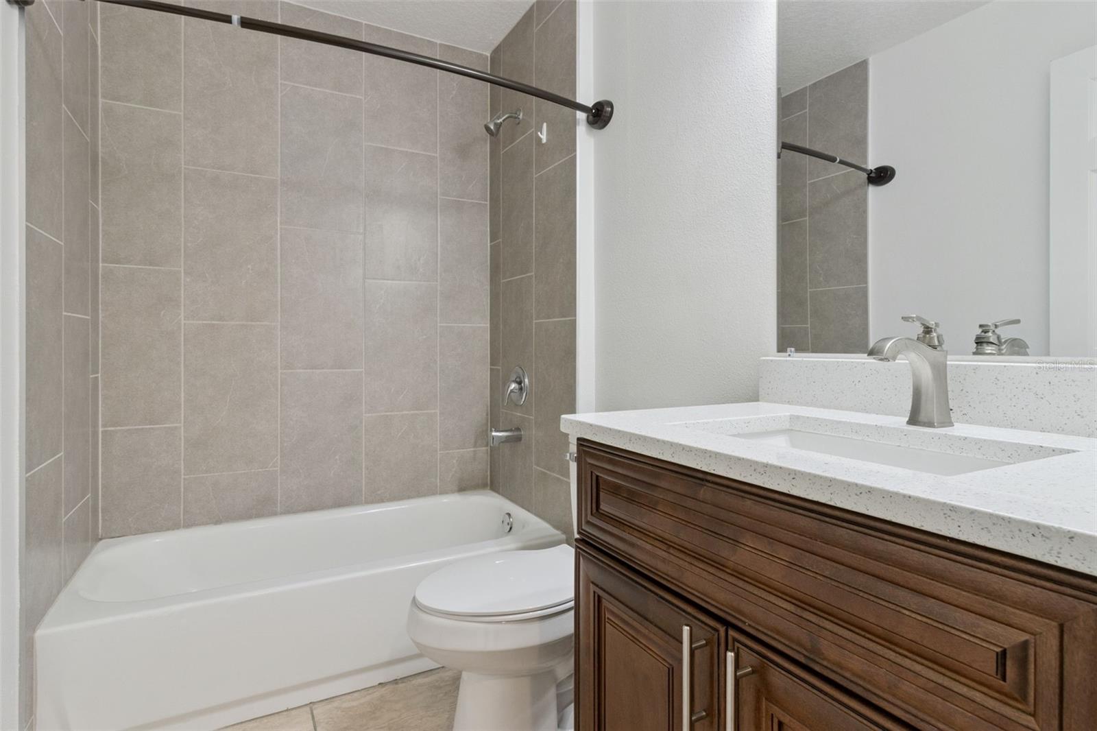 2505 Baker Ave E Property Photo 12