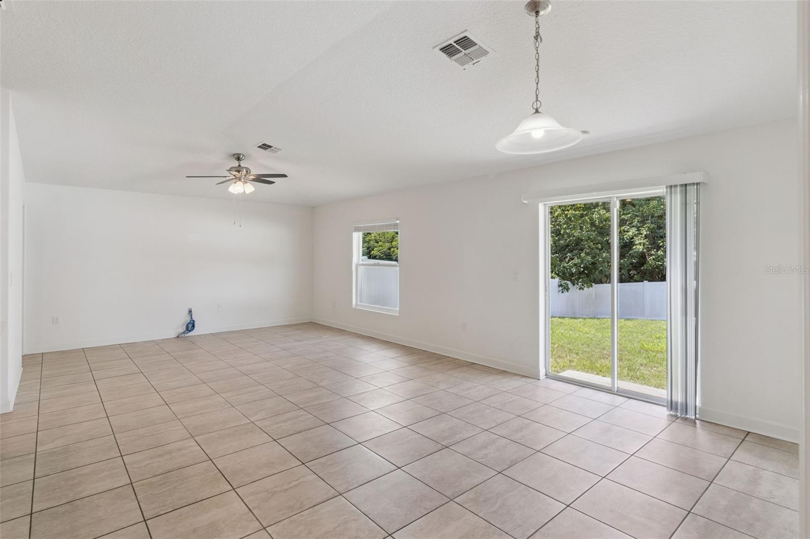 2505 Baker Ave E Property Photo 16