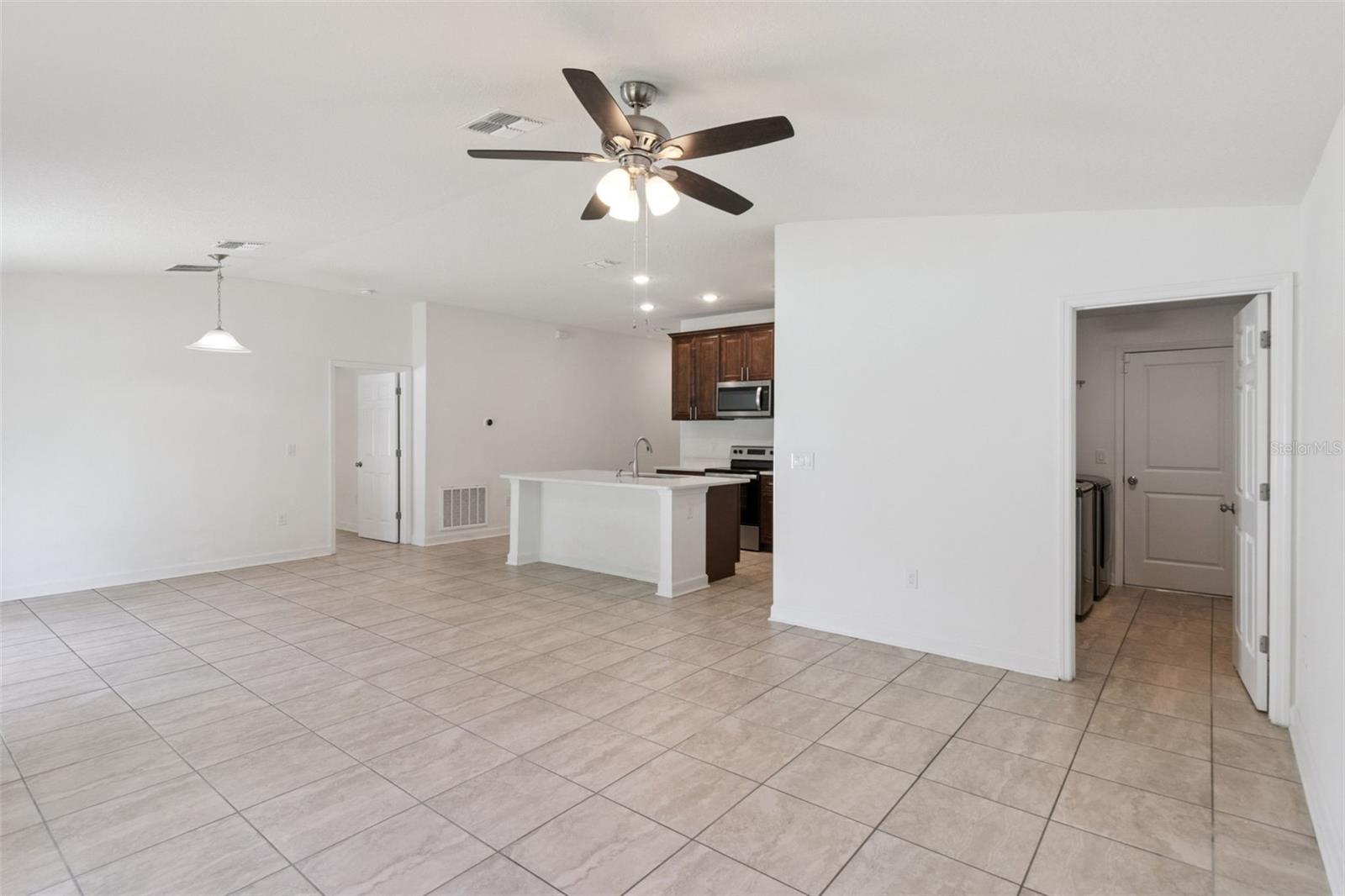 2505 Baker Ave E Property Photo 18