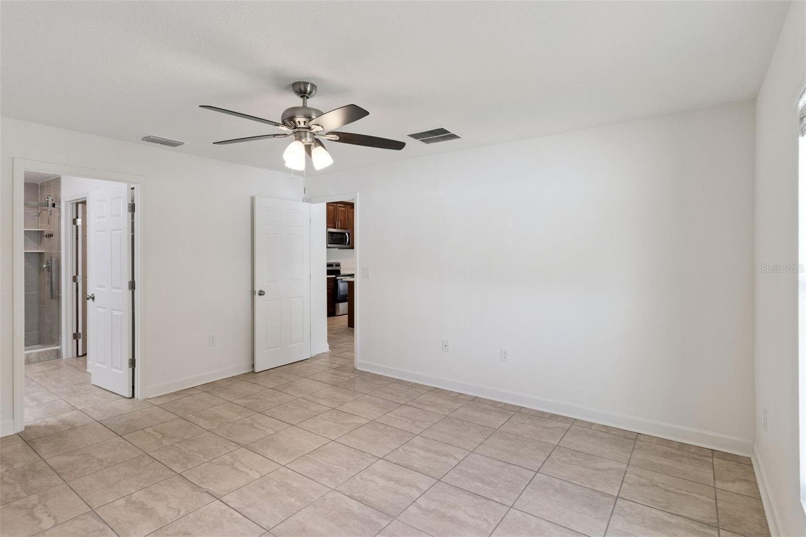 2505 Baker Ave E Property Photo 20