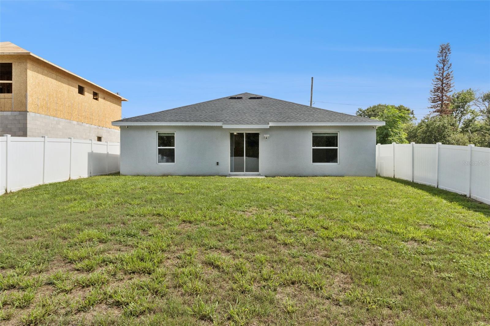 2505 Baker Ave E Property Photo 25