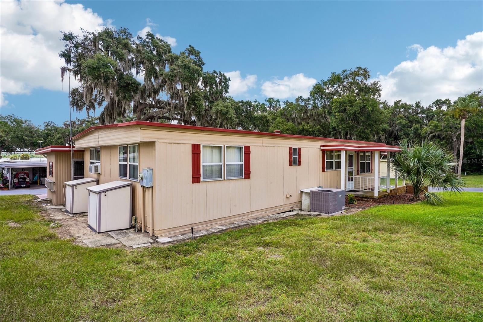 29 Harbor Oaks Dr Property Photo 4