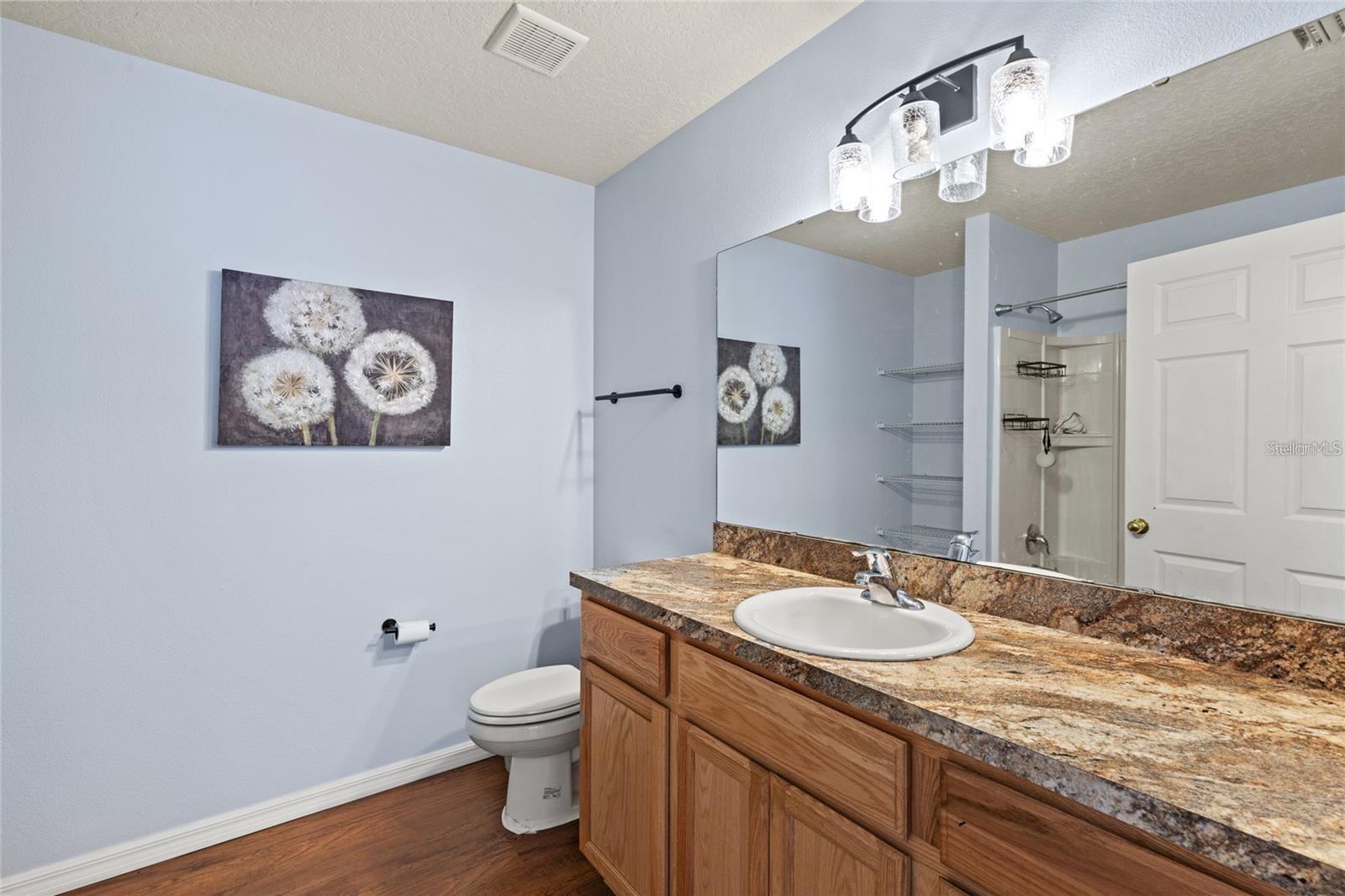 206 E Catawba Property Photo 7