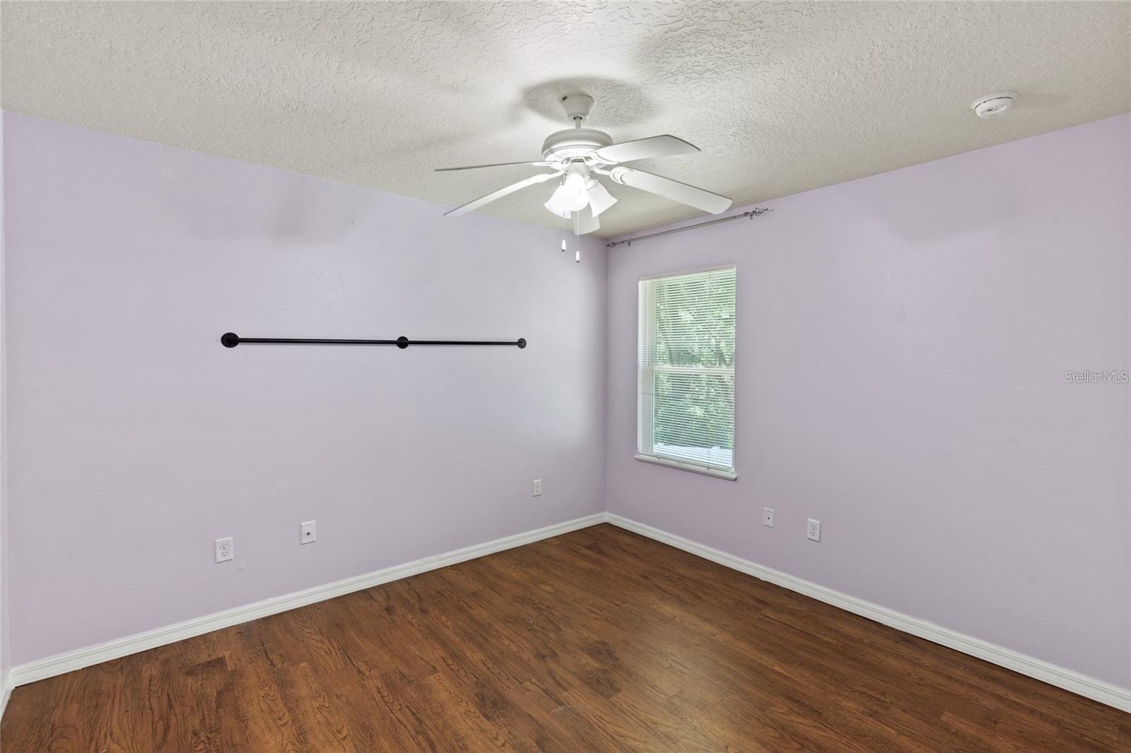 206 E Catawba Property Photo 12