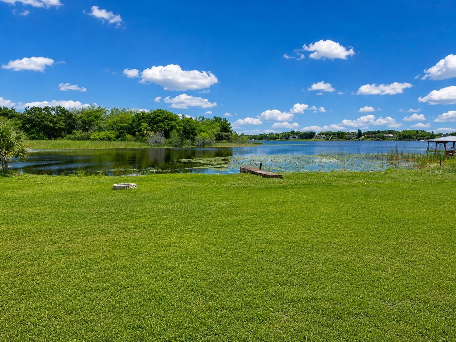 13619 Lake Blvd Property Photo 3