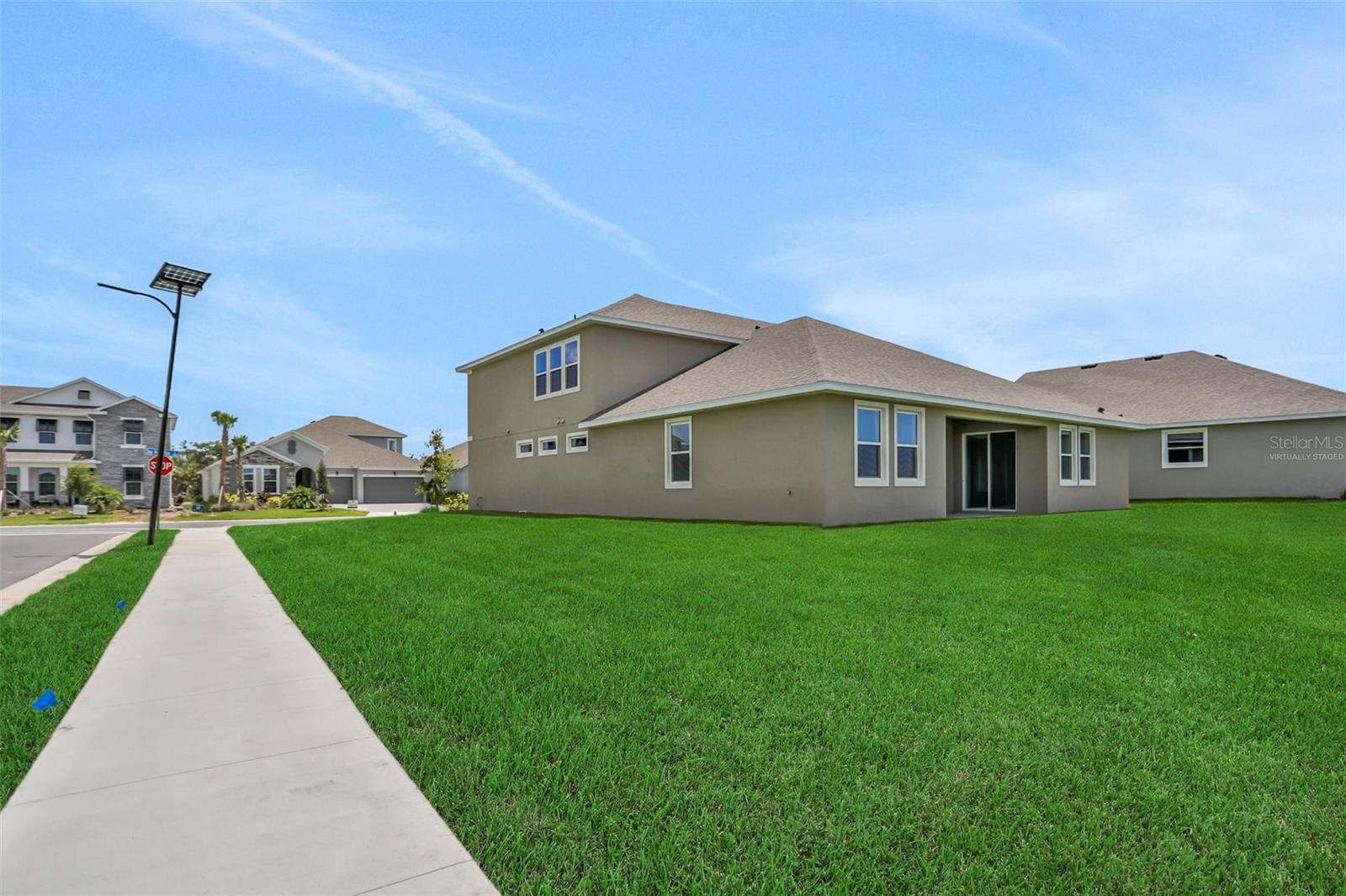 7422 Sea Manatee St Property Photo 7