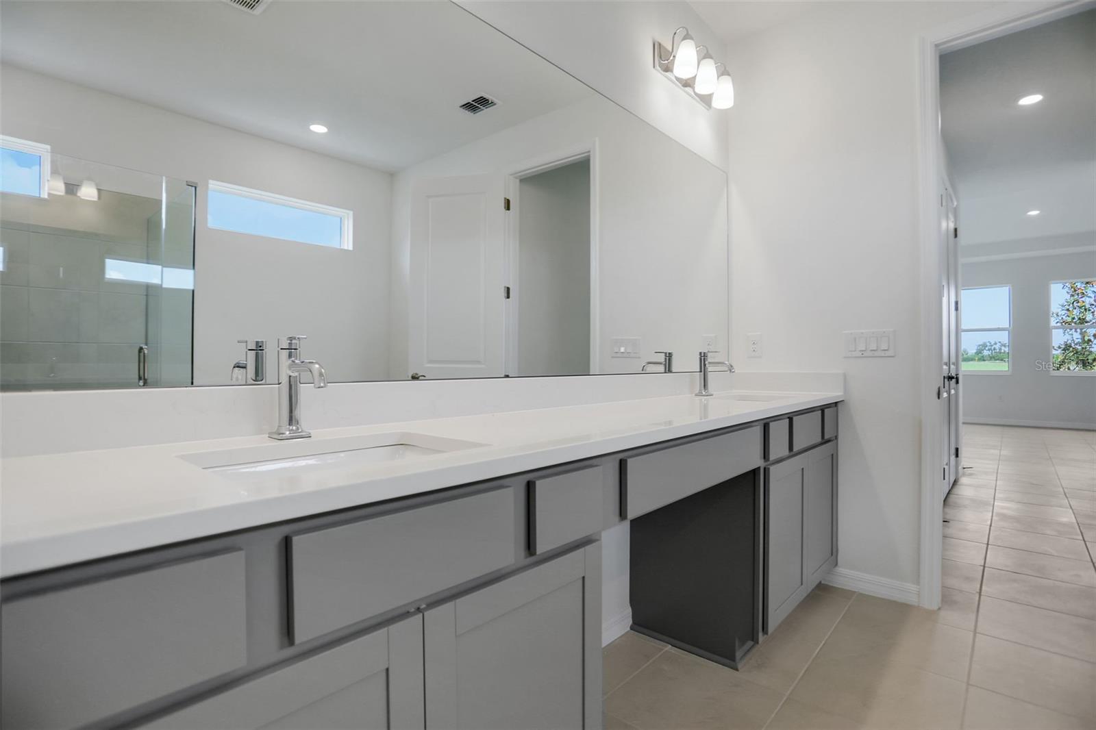 7422 Sea Manatee St Property Photo 37