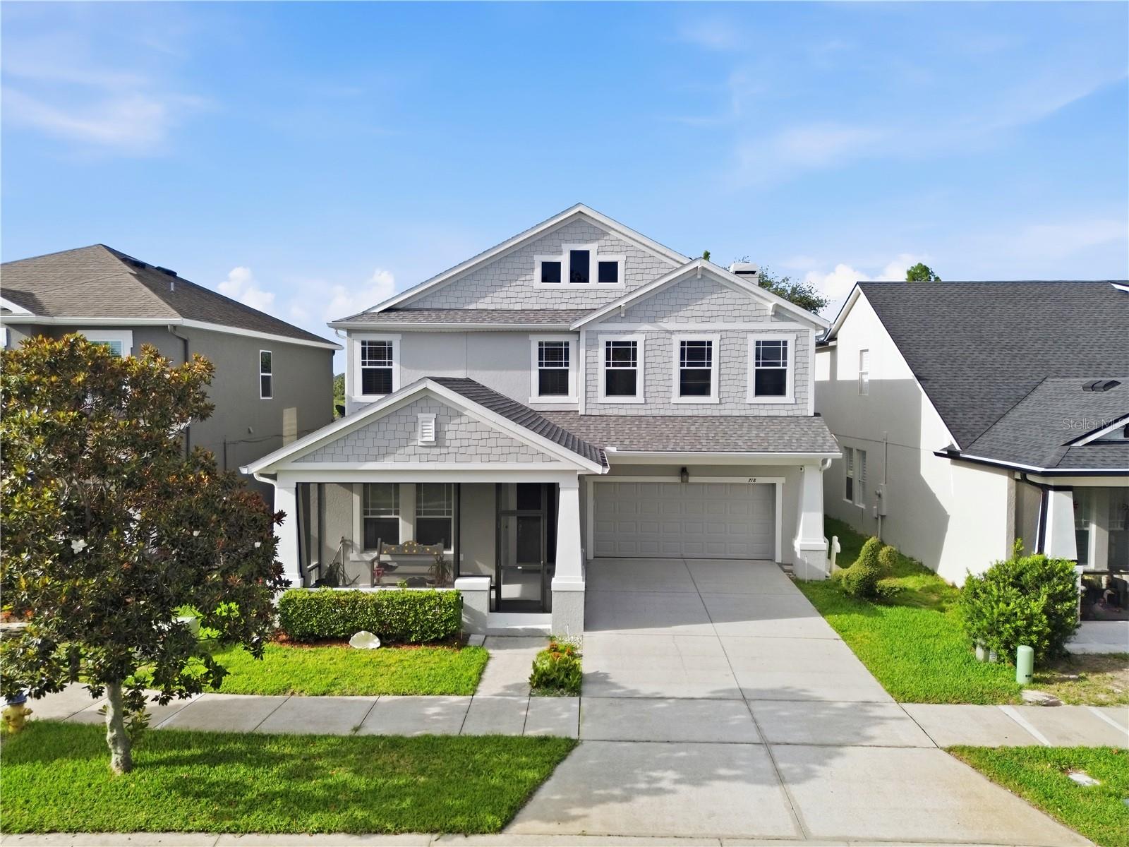 718 Barefoot Bay Loop Property Photo 1