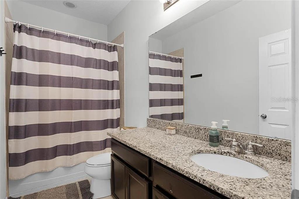 3946 Wind Dancer Cir Property Photo 7