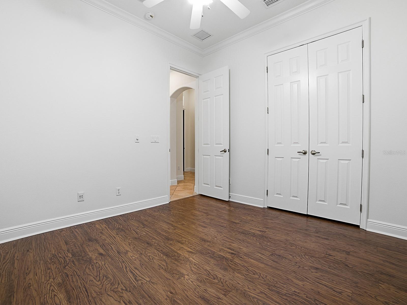 1404 Caring Ct Property Photo 21