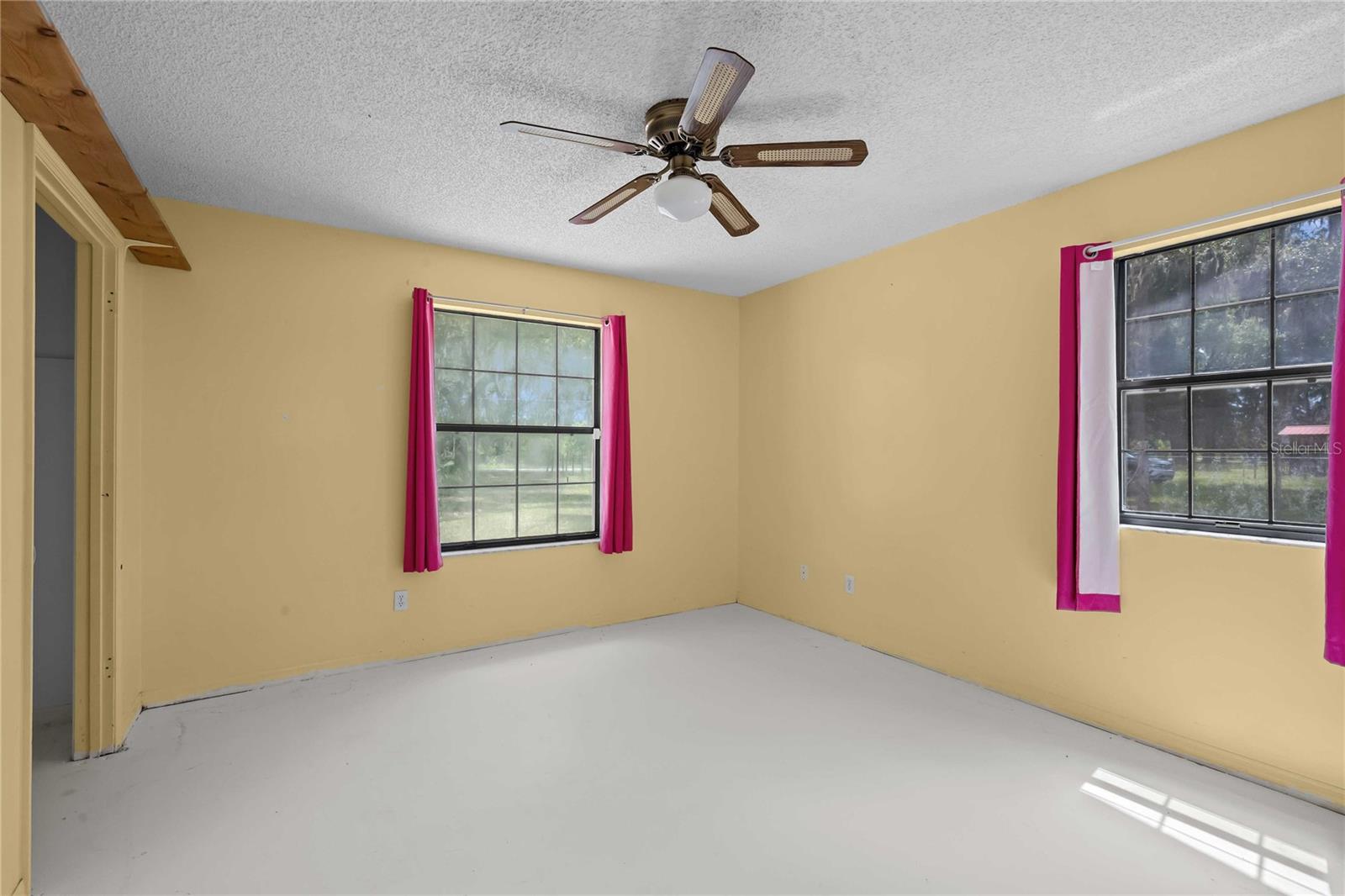 348 Cr 542e Property Photo 9