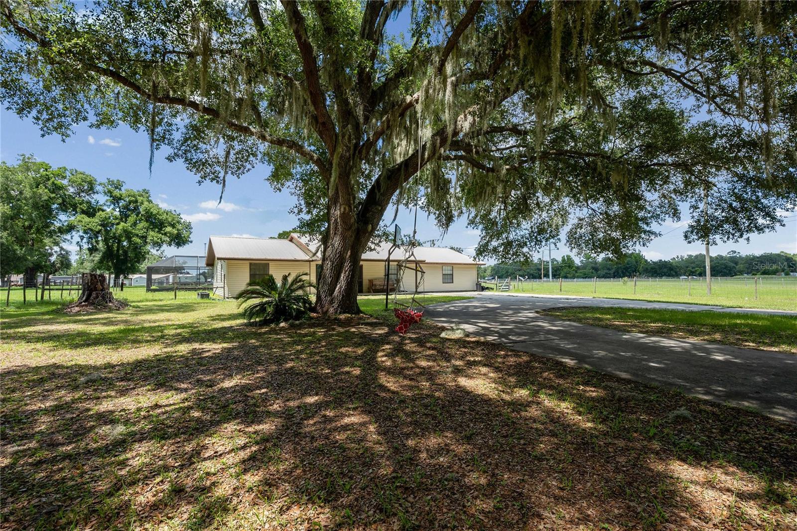 348 Cr 542e Property Photo 31