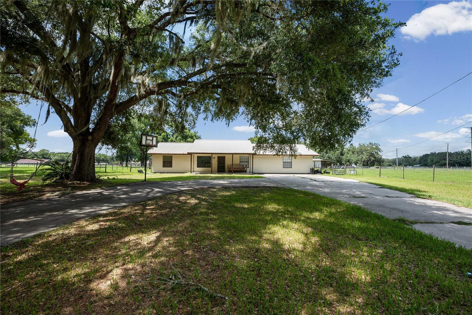 348 Cr 542e Property Photo 32