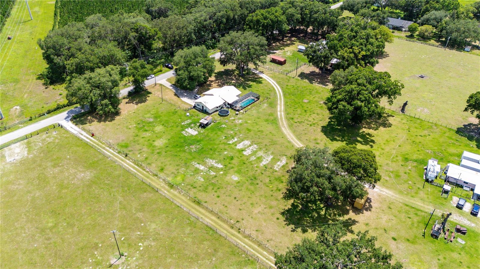 348 Cr 542e Property Photo 41