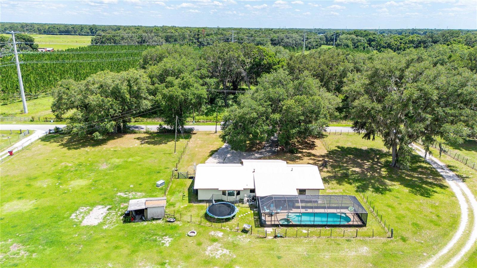 348 Cr 542e Property Photo 44