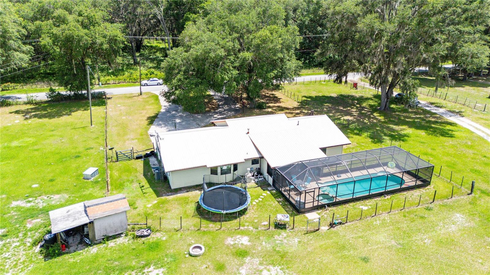 348 Cr 542e Property Photo 45