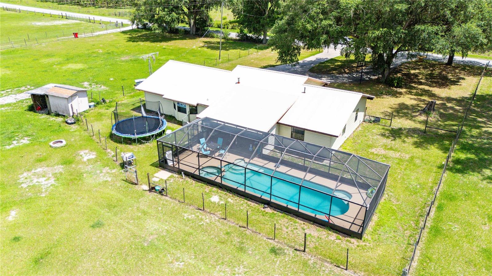 348 Cr 542e Property Photo 46