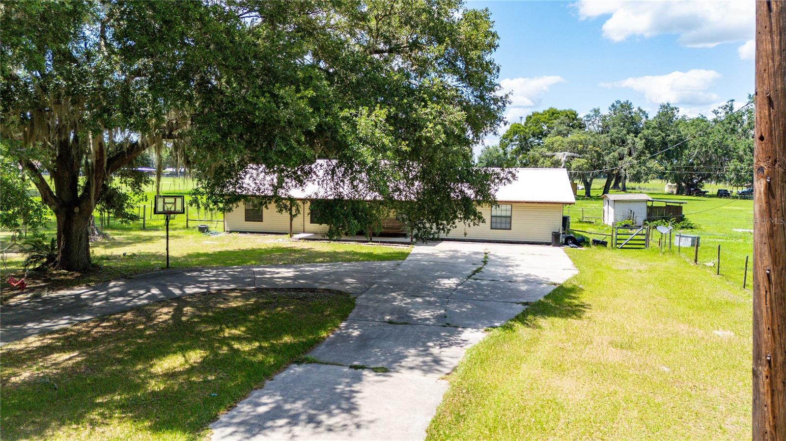 348 Cr 542e Property Photo 47